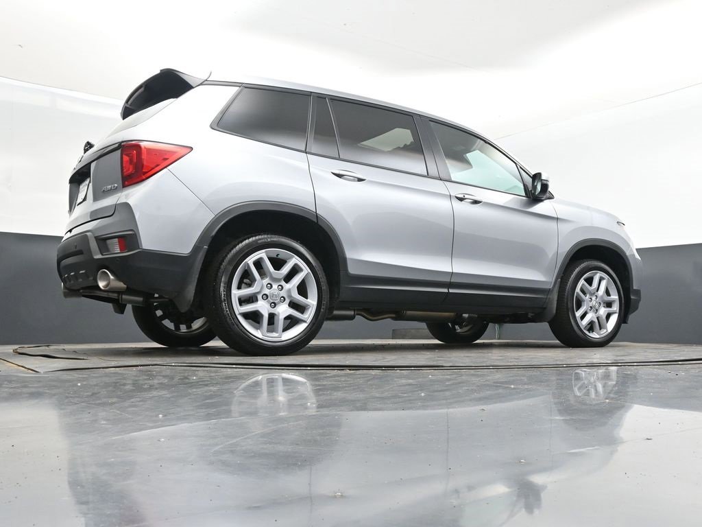 Used 2025 Honda Passport EX-L image 44