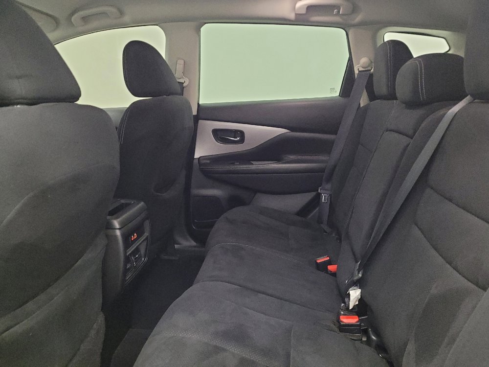 Used 2022 Nissan Murano S image 18
