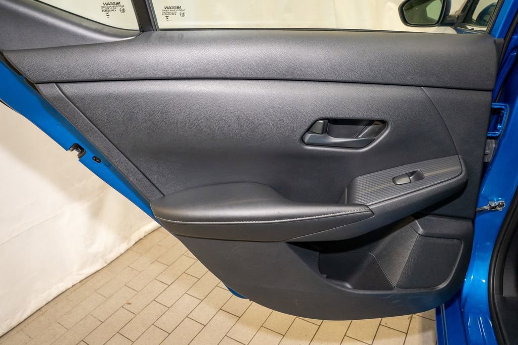 Used 2024 Nissan Sentra SV image 9