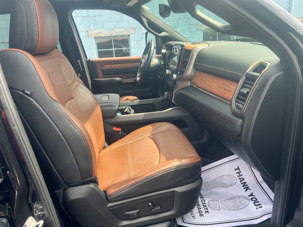 Used 2023 RAM 3500 Limited AWD/4WD image 31