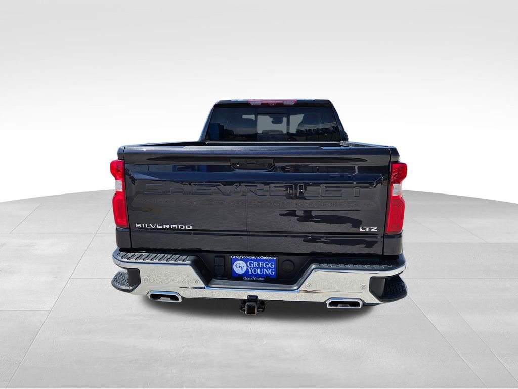 Used 2022 Chevrolet Silverado 1500 LTZ w/ LTZ Premium Package AWD/4WD image 8