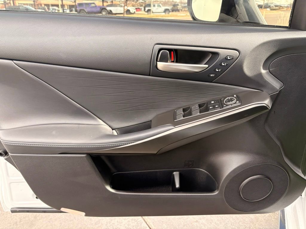 Used 2025 Lexus IS 350 F Sport w/ Navigation Package image 9