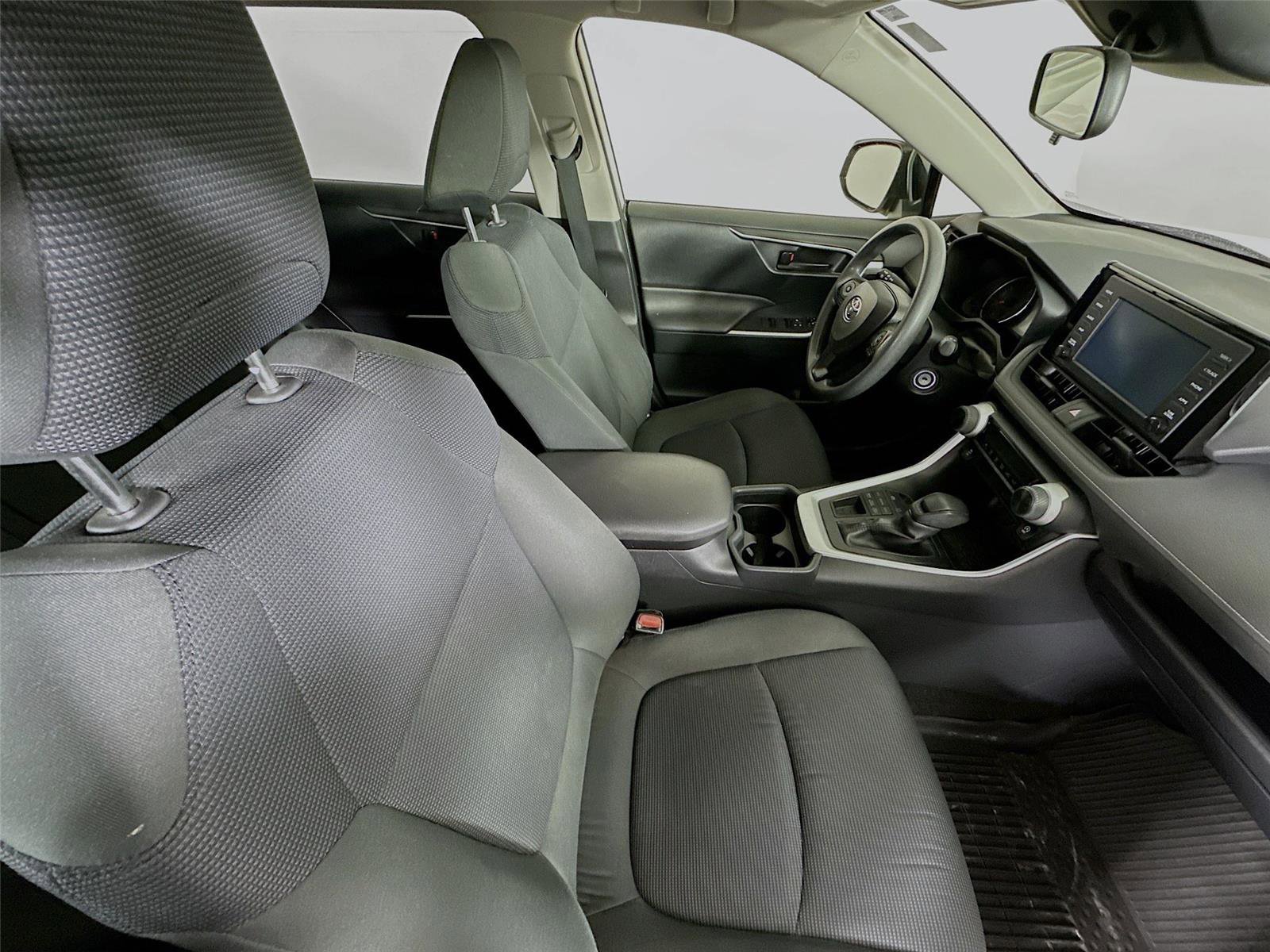 Certified 2019 Toyota RAV4 LE image 25