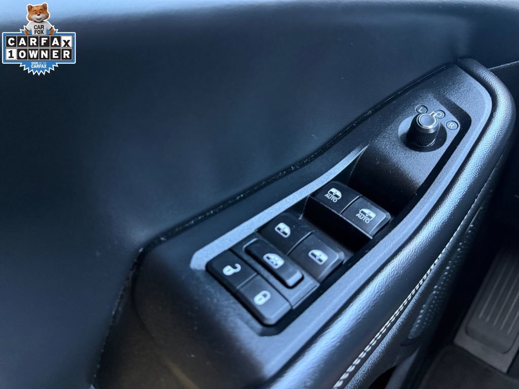 Used 2023 Jeep Grand Cherokee Limited w/ Luxury Tech Group II AWD/4WD image 28