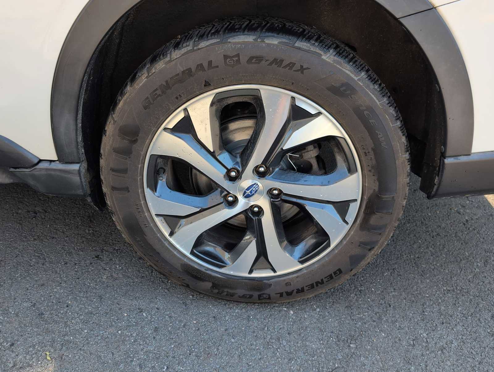 Used 2020 Subaru Outback Touring AWD/4WD image 14