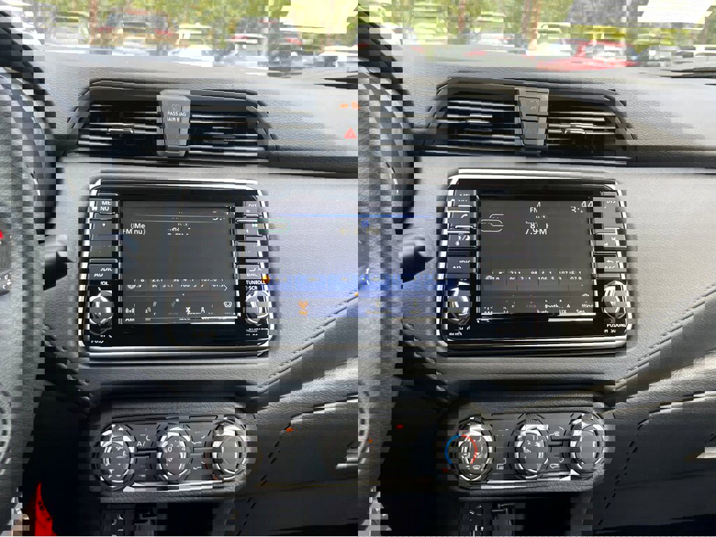 New 2025 Nissan Versa S w/ Trunk Package image 24