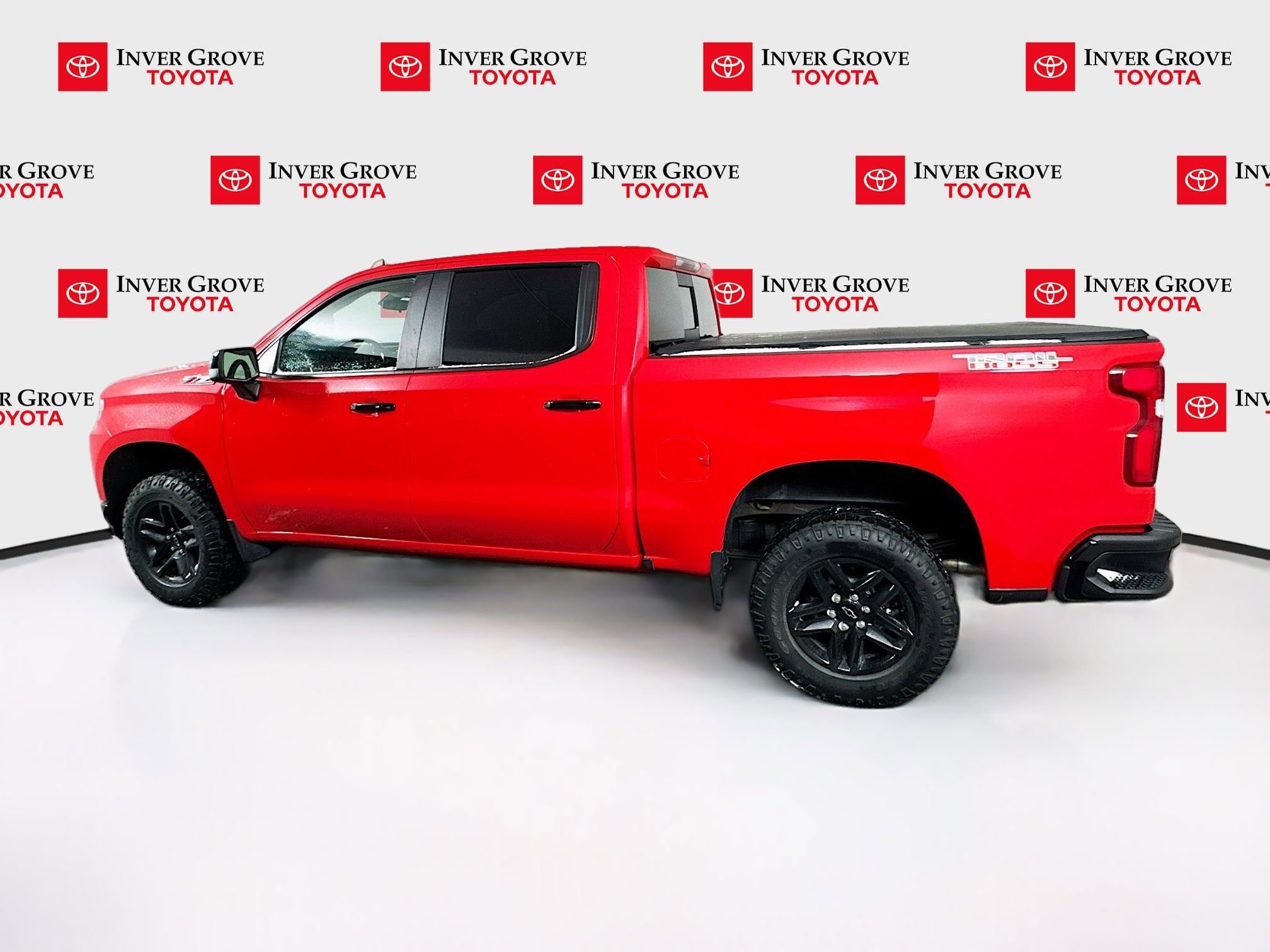 Used 2021 Chevrolet Silverado 1500 LT Trail Boss w/ Convenience Package II image 7