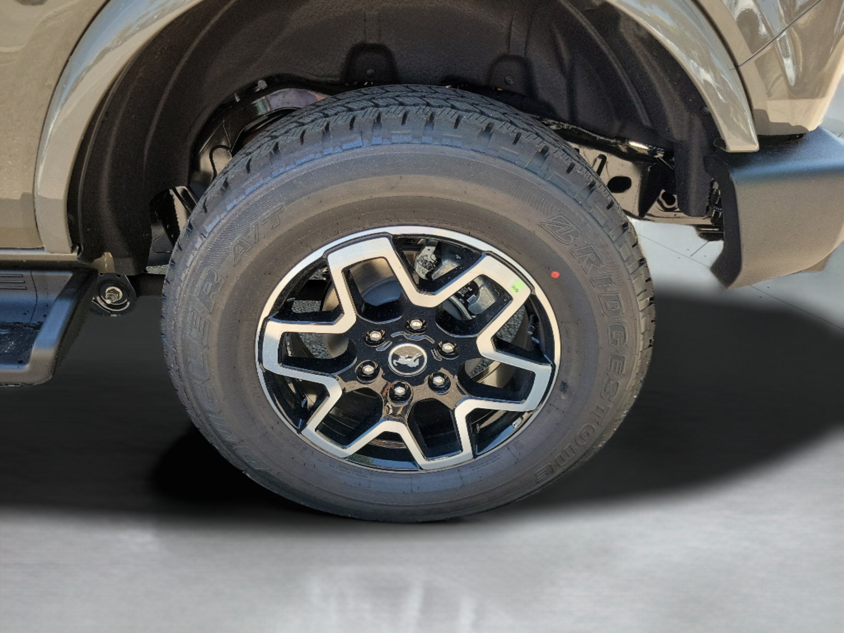 New 2026 Ford Bronco Outer Banks AWD/4WD image 5