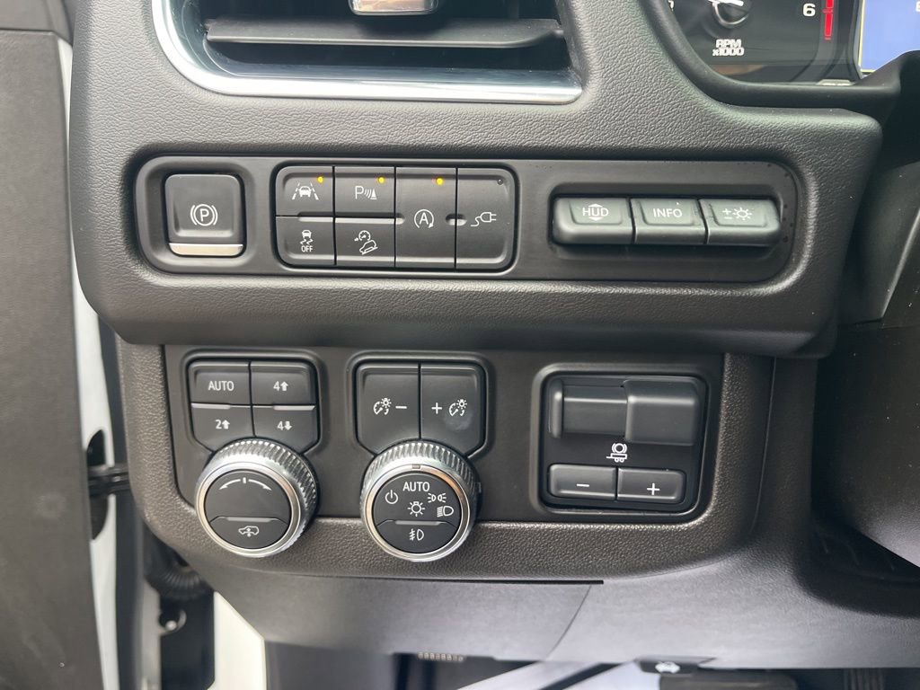 Used 2021 GMC Yukon AT4 w/ AT4 Premium Plus Package image 27