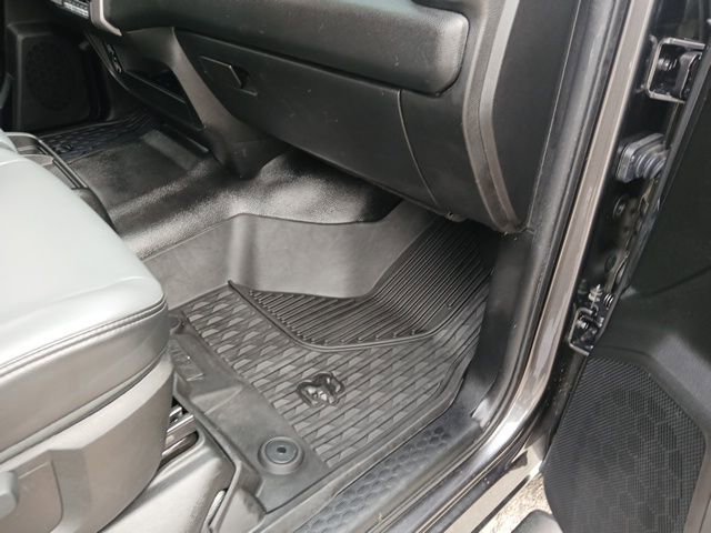 Used 2021 RAM 3500 Tradesman w/ Chrome Appearance Group image 25