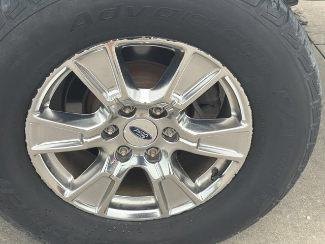 Used 2015 Ford F150 XLT w/ Equipment Group 301A Mid AWD/4WD image 10