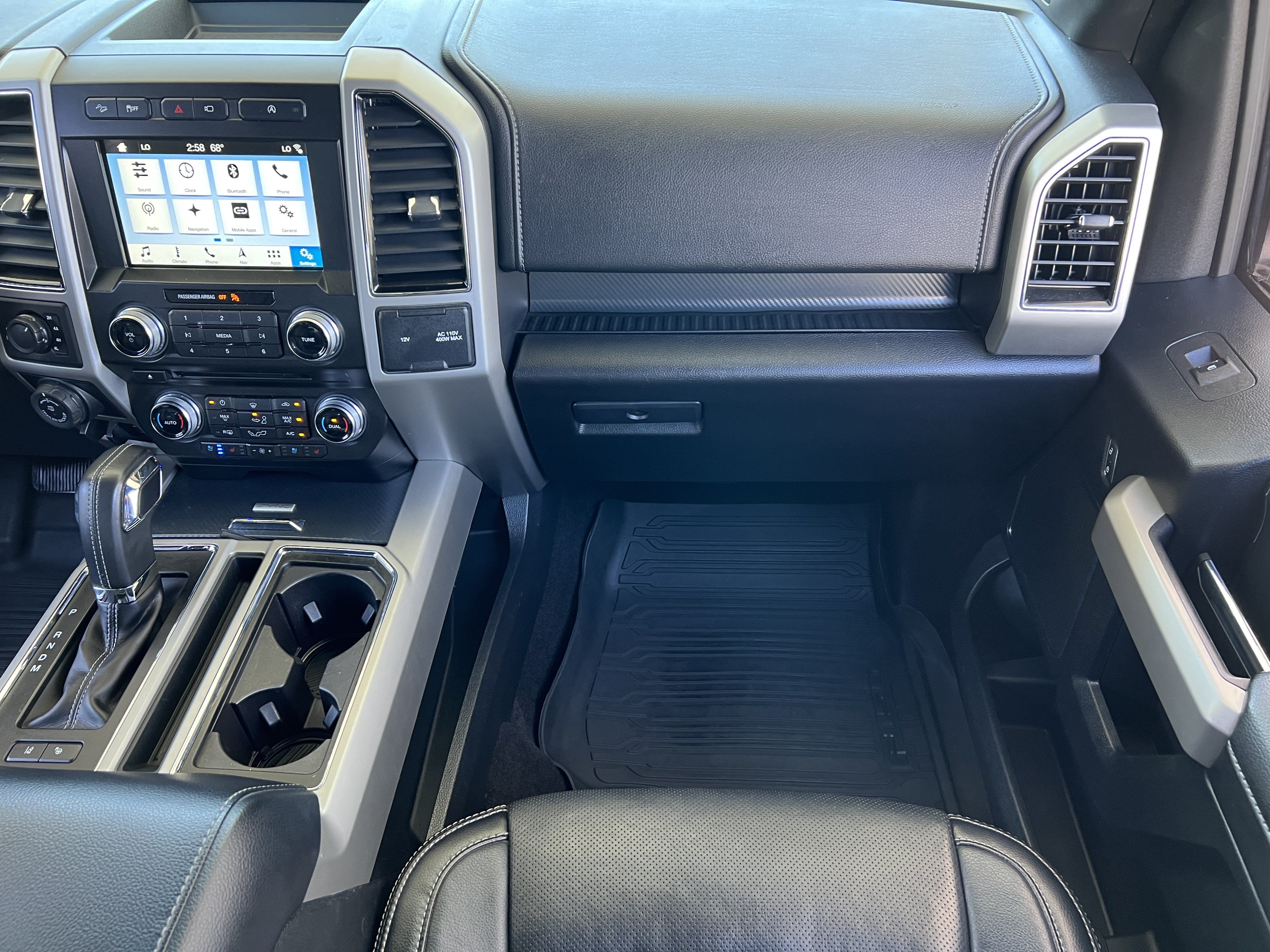 Used 2018 Ford F150 Lariat w/ Equipment Group 502A Luxury AWD/4WD image 33