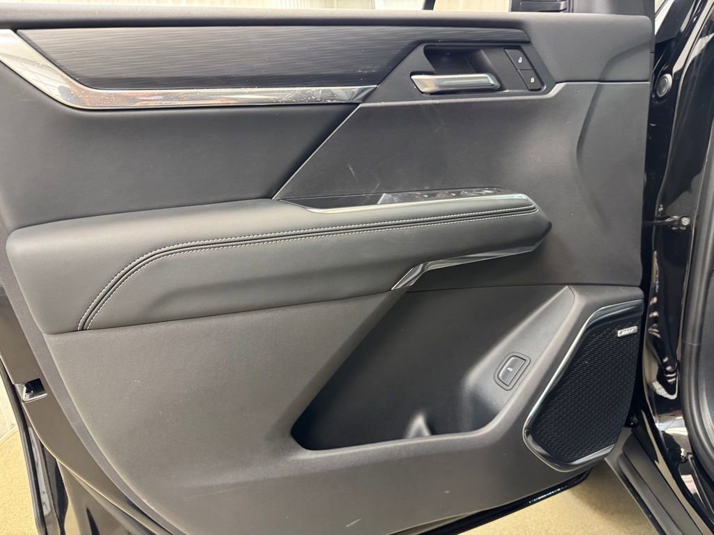 New 2026 GMC Acadia Elevation w/ Elevation Premium Package image 8