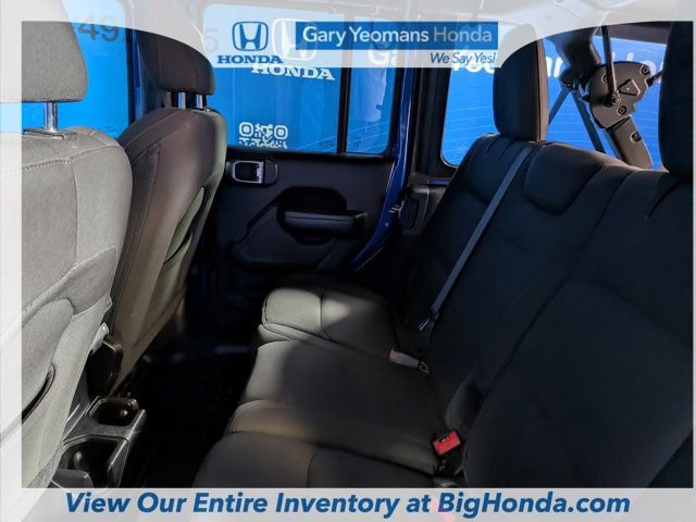 Used 2018 Jeep Wrangler Unlimited Sport S AWD/4WD image 19