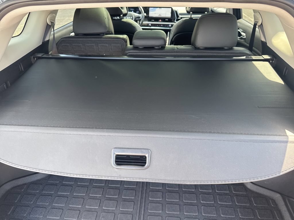 Used 2025 Kia Sportage EX w/ Premium Package FWD image 41