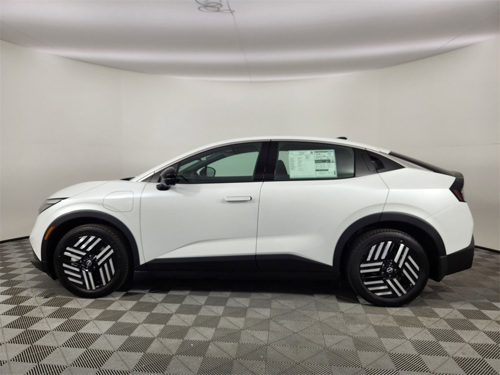 New 2026 Nissan Leaf SV+ w/ Floor Mat Package (SV+) FWD image 2