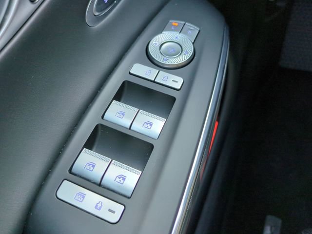 Certified 2025 Genesis GV70 3.5T Sport w/ Sport Advanced Package image 23