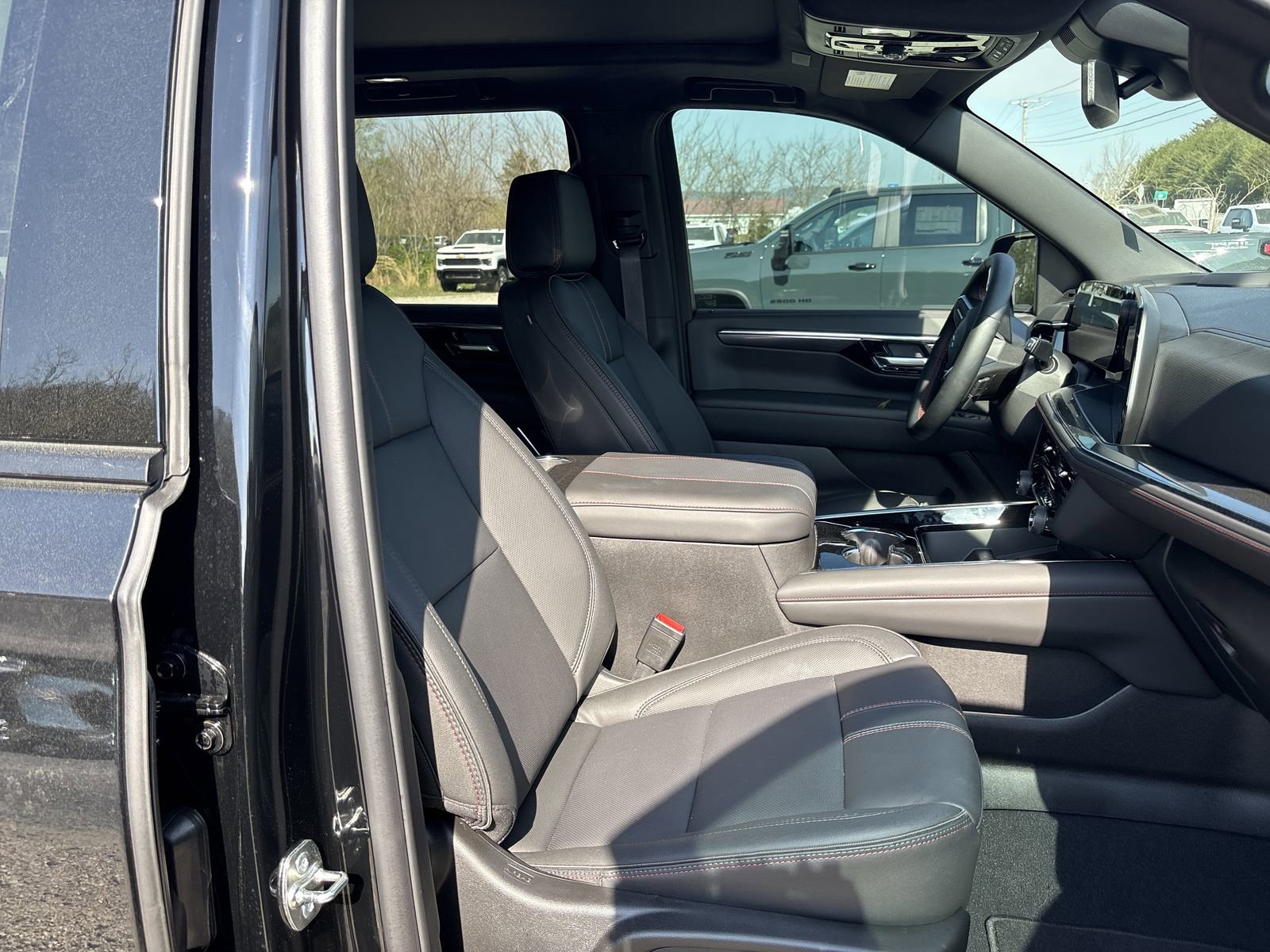 Used 2026 Chevrolet Tahoe RST w/ Comfort Package image 28