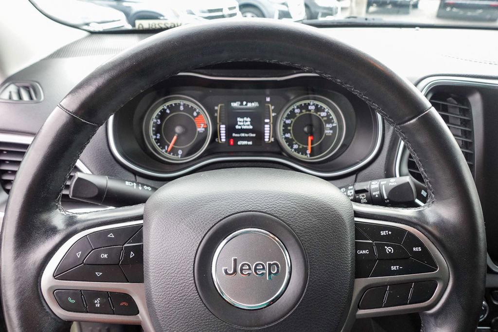 Used 2021 Jeep Cherokee Latitude Plus w/ Sun & Sound Group image 15