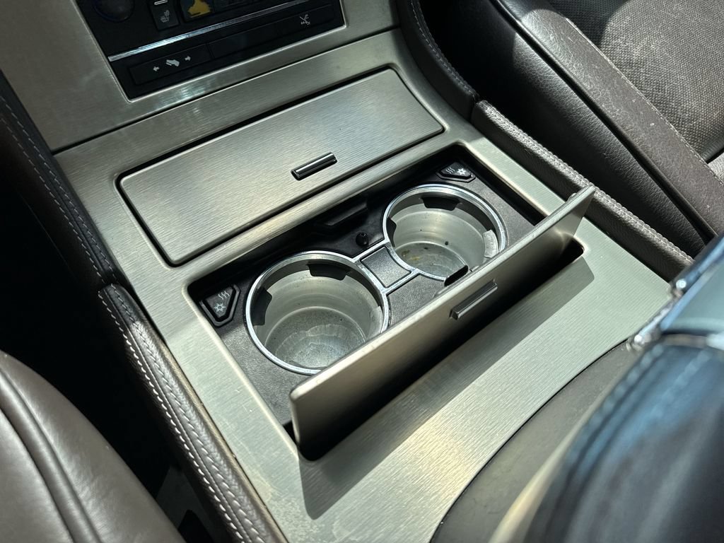 Used 2013 Cadillac Escalade Platinum RWD image 53