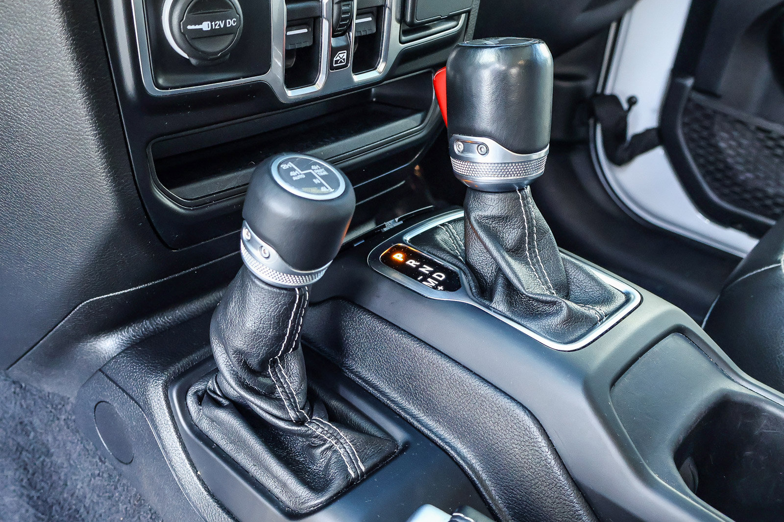 Used 2021 Jeep Wrangler Unlimited Sahara w/ Cold Weather Group image 10