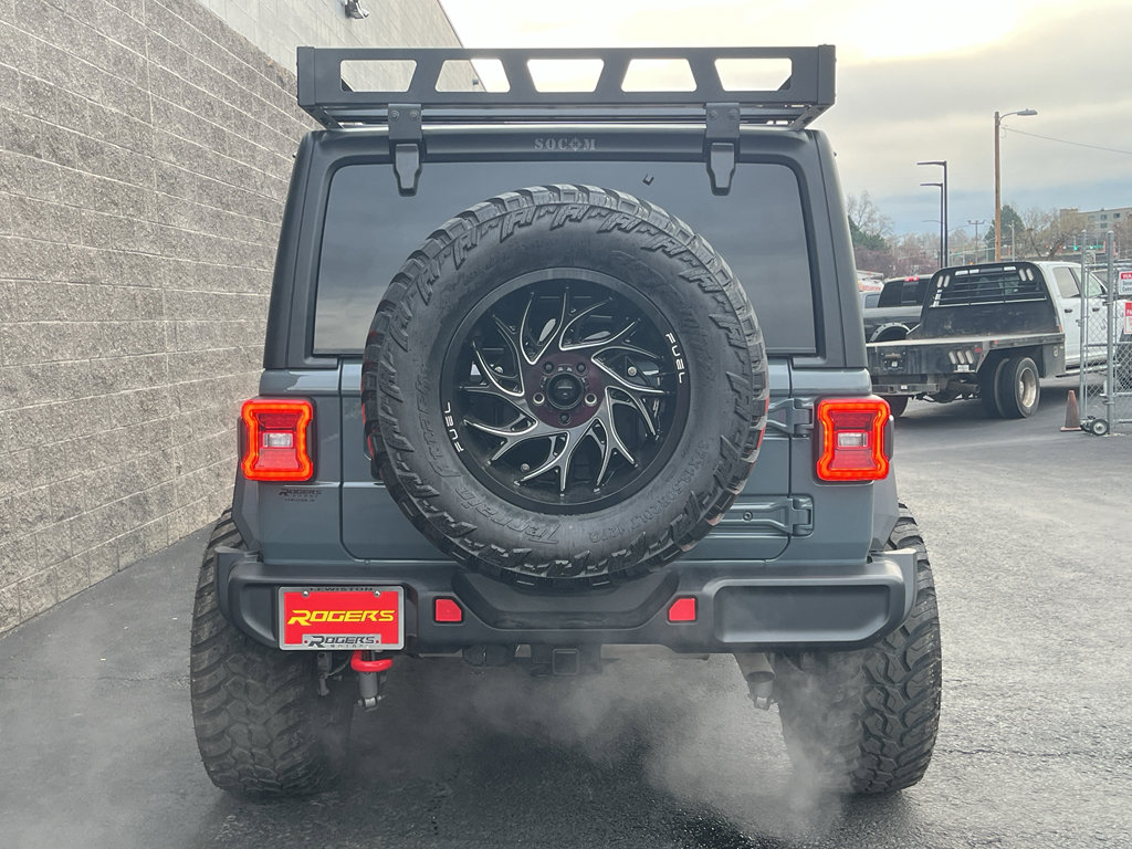 Used 2025 Jeep Wrangler Unlimited Rubicon image 7