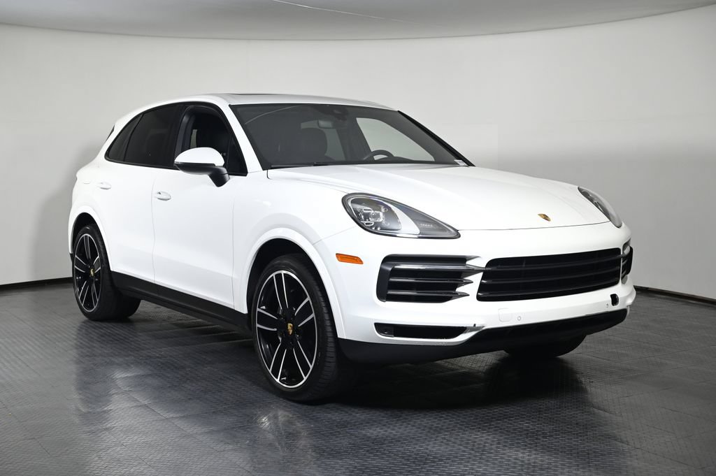Certified 2023 Porsche Cayenne AWD/4WD image 8