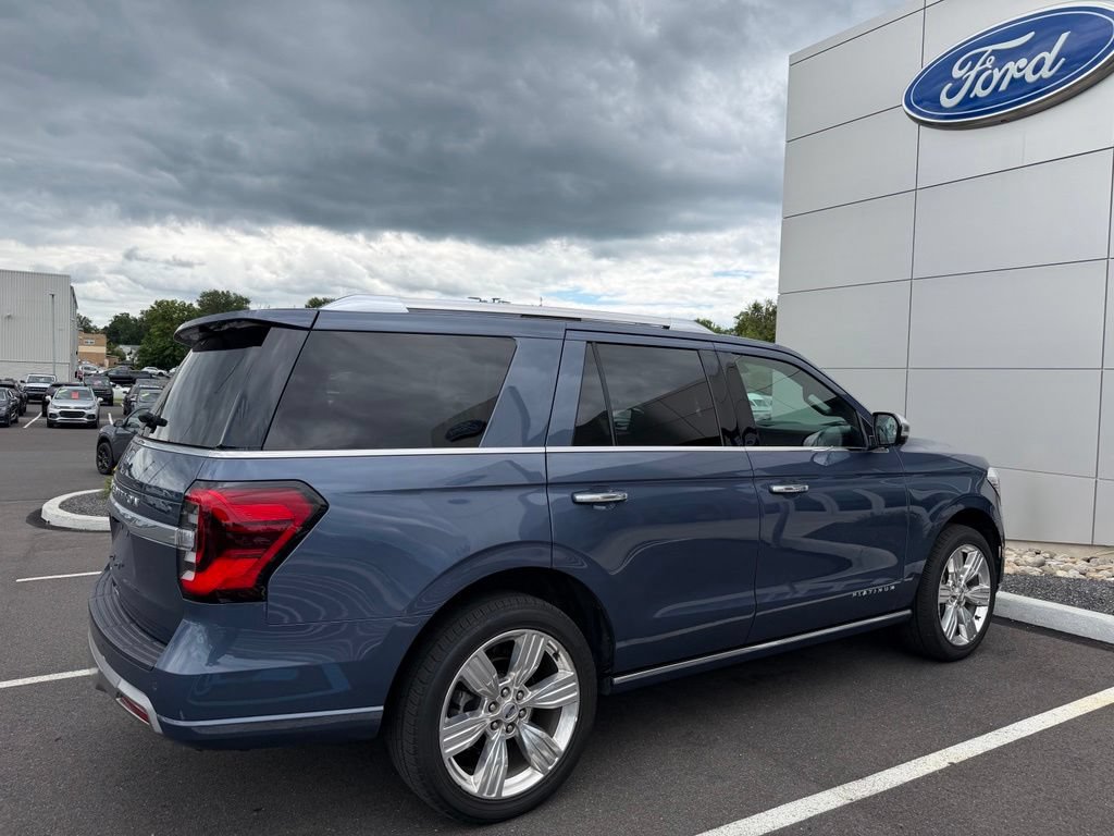 Used 2022 Ford Expedition Platinum AWD/4WD image 7