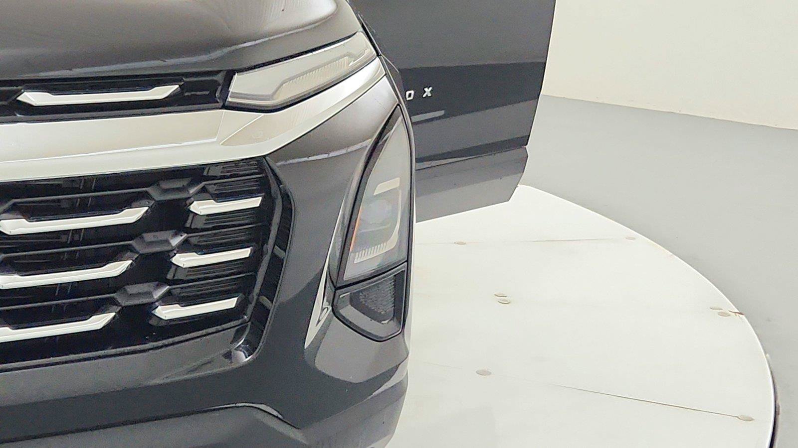 Used 2025 Chevrolet Equinox LT FWD image 36