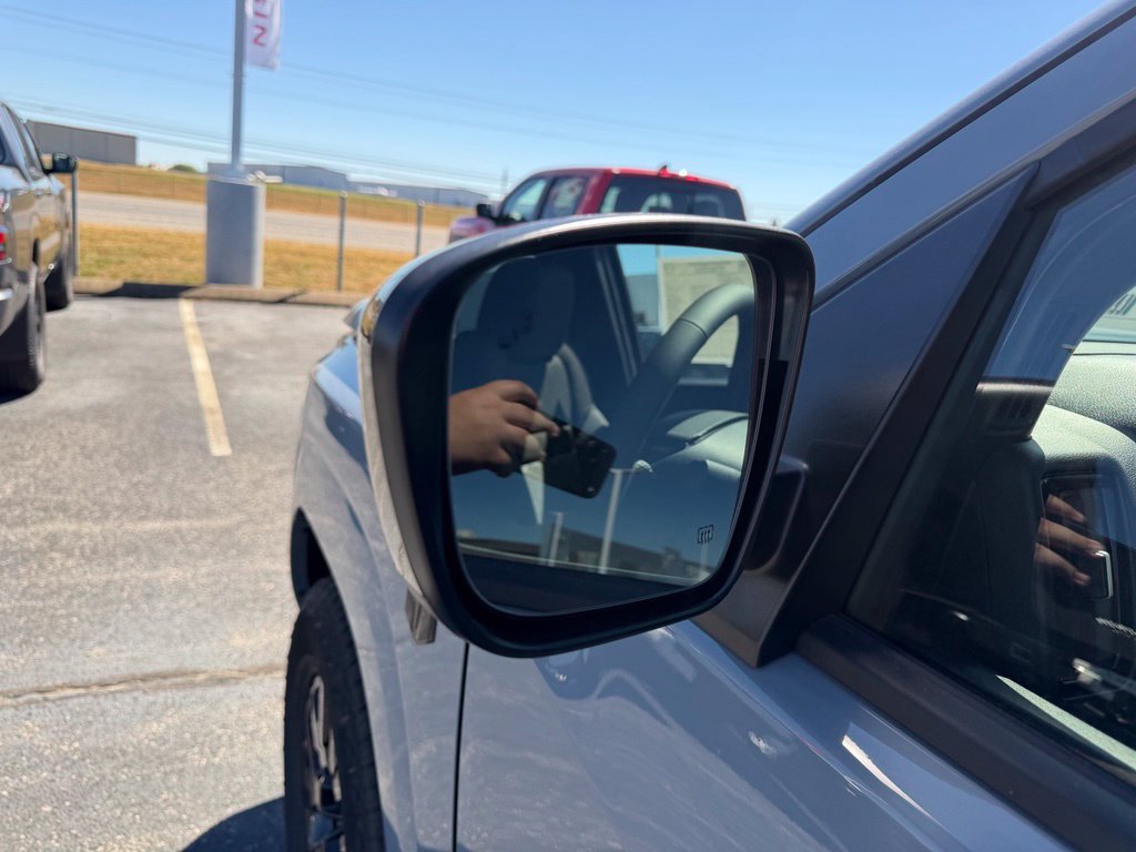 New 2027 Nissan Frontier SV w/ SV Convenience Package RWD image 9