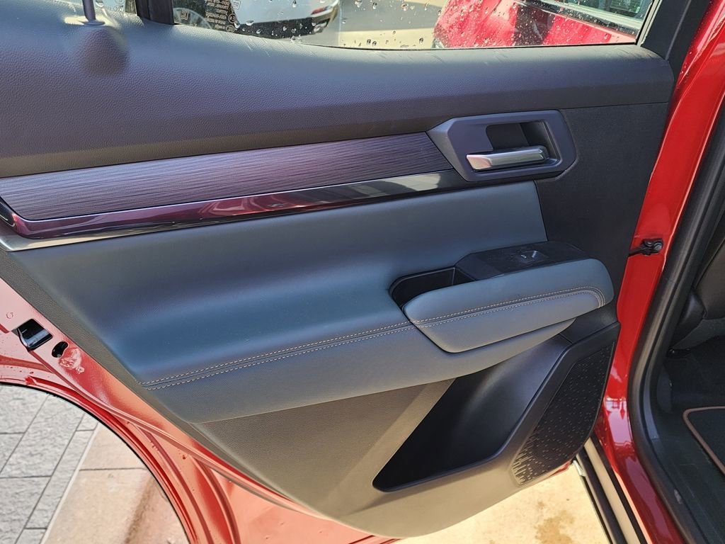 New 2026 GMC Terrain AT4 w/ Convenience Package III image 43