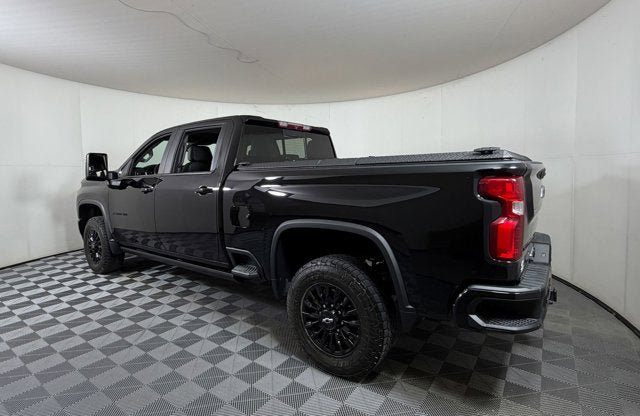 Used 2023 Chevrolet Silverado 2500 LTZ w/ LTZ Plus Package image 3