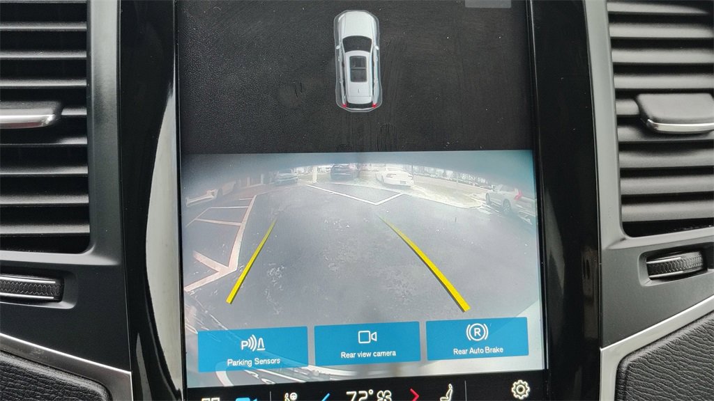 Certified 2023 Volvo XC90 B5 Core w/ Climate Package image 18