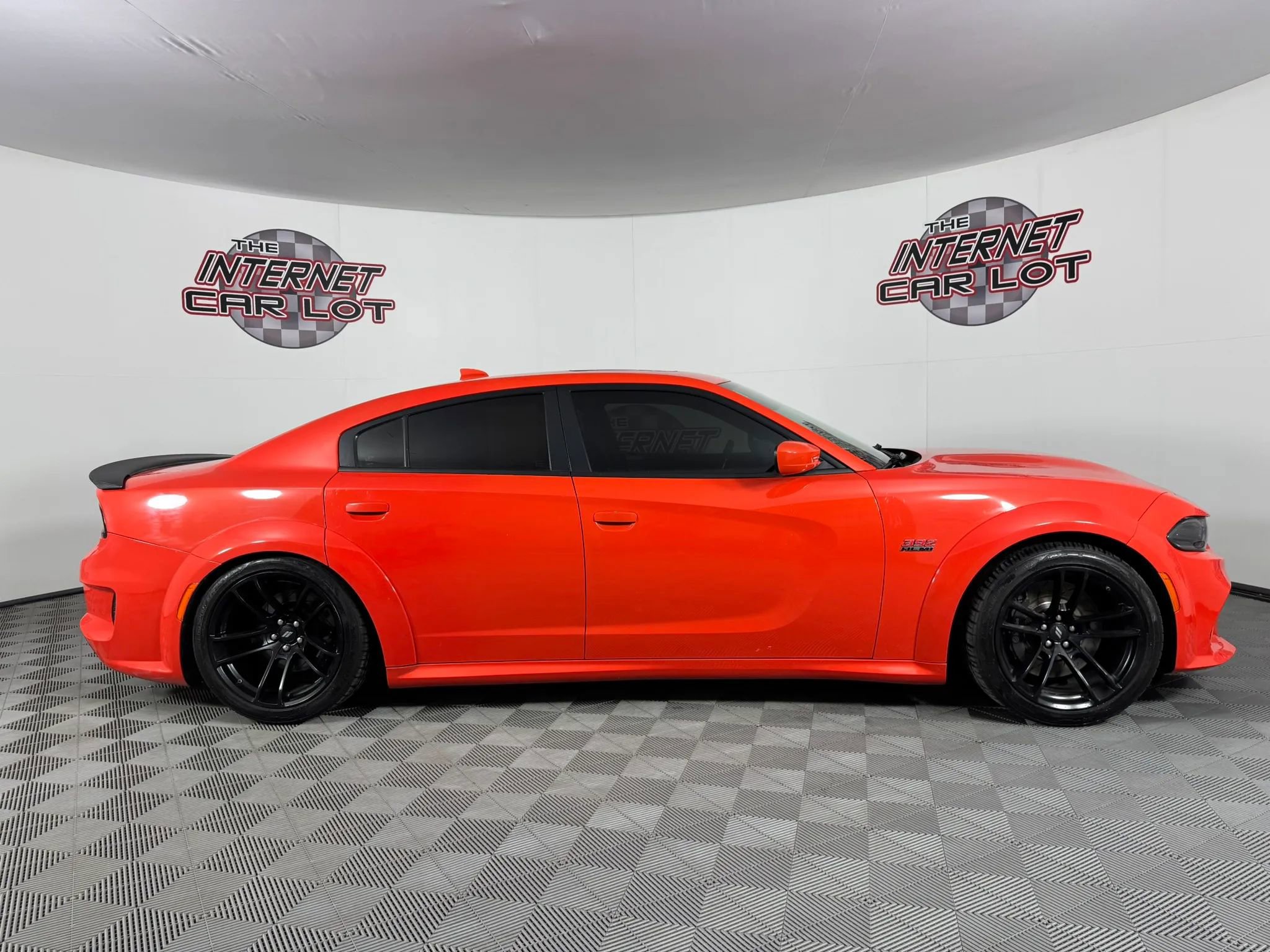 Used 2020 Dodge Charger Scat Pack RWD image 8
