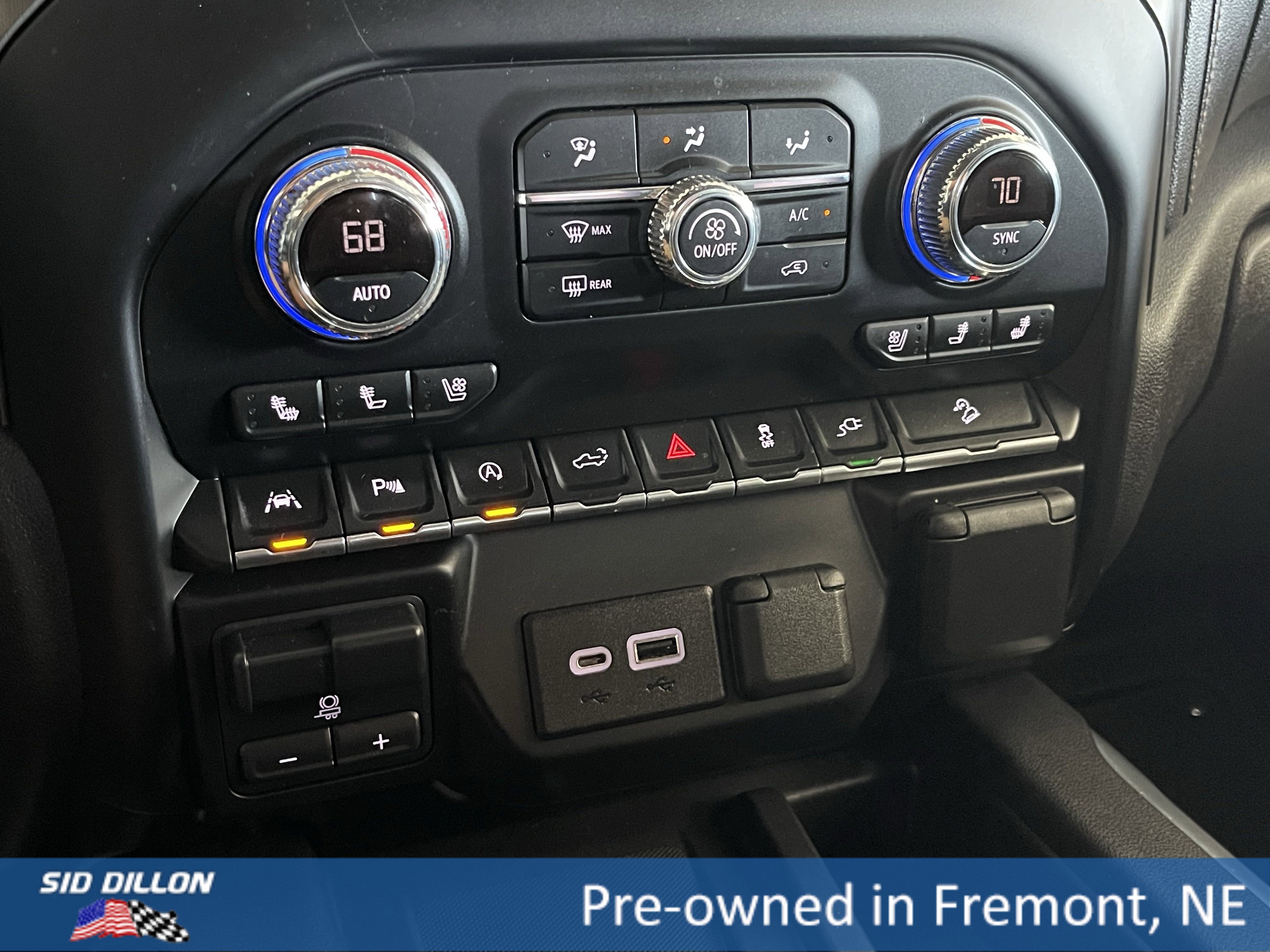 Used 2021 GMC Sierra 1500 AT4 w/ AT4 Value Package image 5