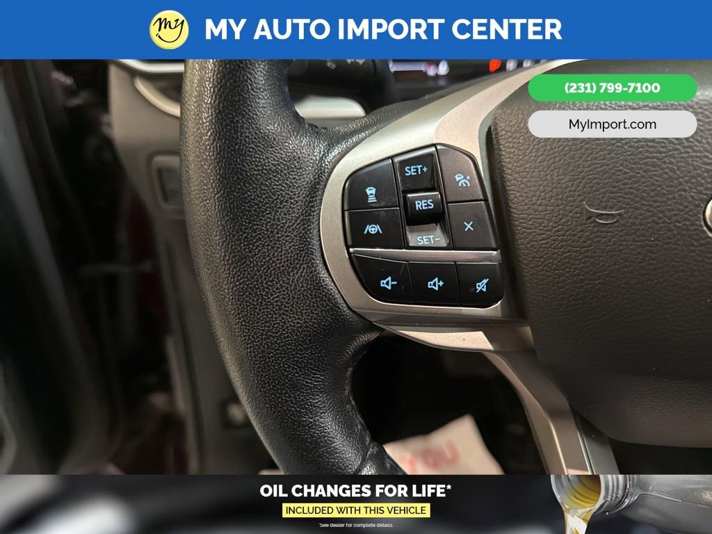 Used 2022 Ford Explorer XLT w/ Equipment Group 202A image 16