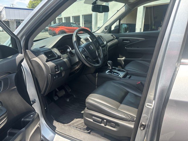 Used 2018 Honda Ridgeline RTL-T image 14