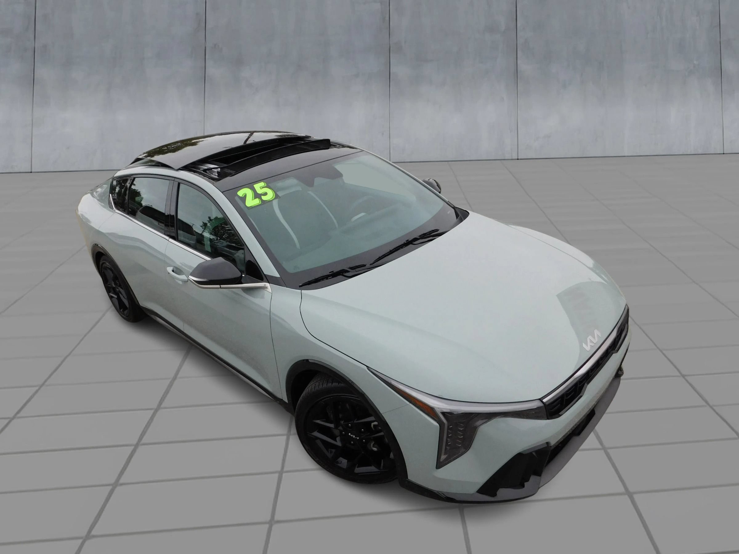 Used 2025 Kia K4 GT-Line Turbo FWD image 2