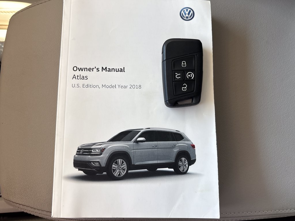 Used 2018 Volkswagen Atlas SEL AWD/4WD image 22