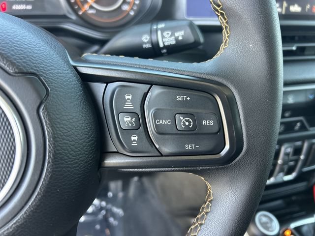 Certified 2025 Jeep Gladiator Sport AWD/4WD image 23