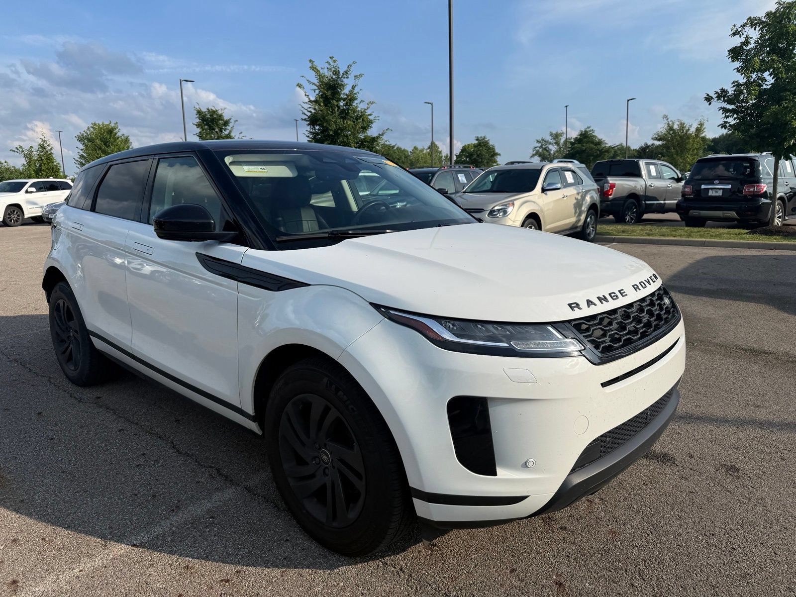 Used 2022 Land Rover Range Rover Evoque S AWD/4WD image 3