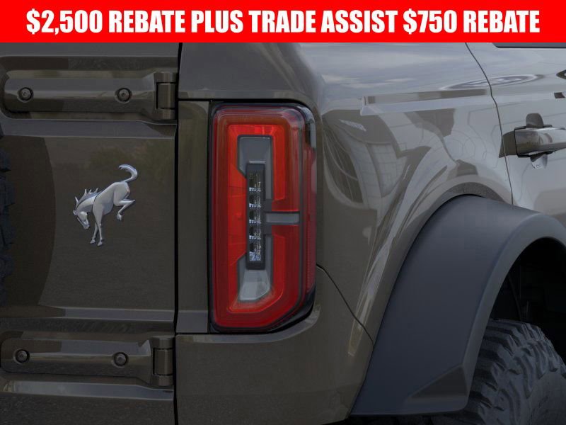 New 2025 Ford Bronco Outer Banks w/ Sasquatch Package image 23