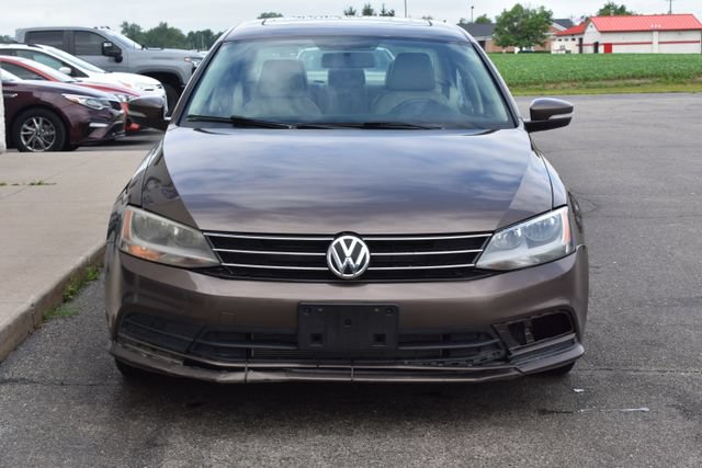 Used 2015 Volkswagen Jetta TDI SE FWD image 12