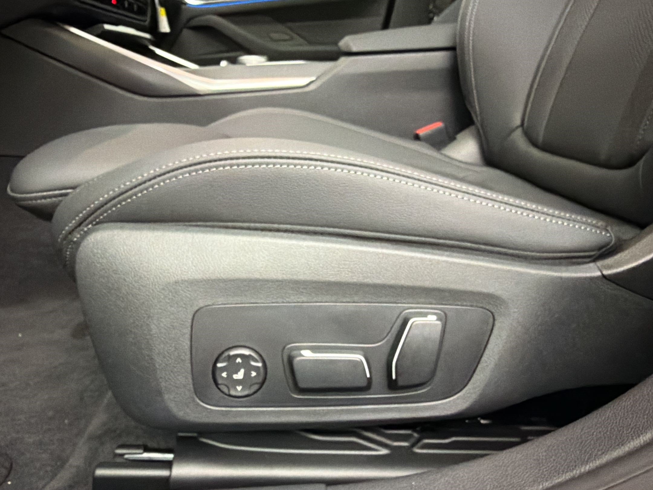 New 2026 BMW i4 eDrive40 w/ Premium Package RWD image 15
