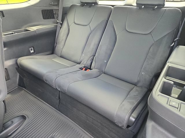 Certified 2024 Lexus TX 500h AWD image 17