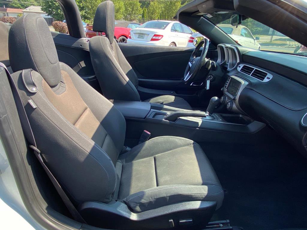 Used 2014 Chevrolet Camaro LT image 8