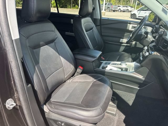 Used 2024 Ford Explorer Limited RWD image 12