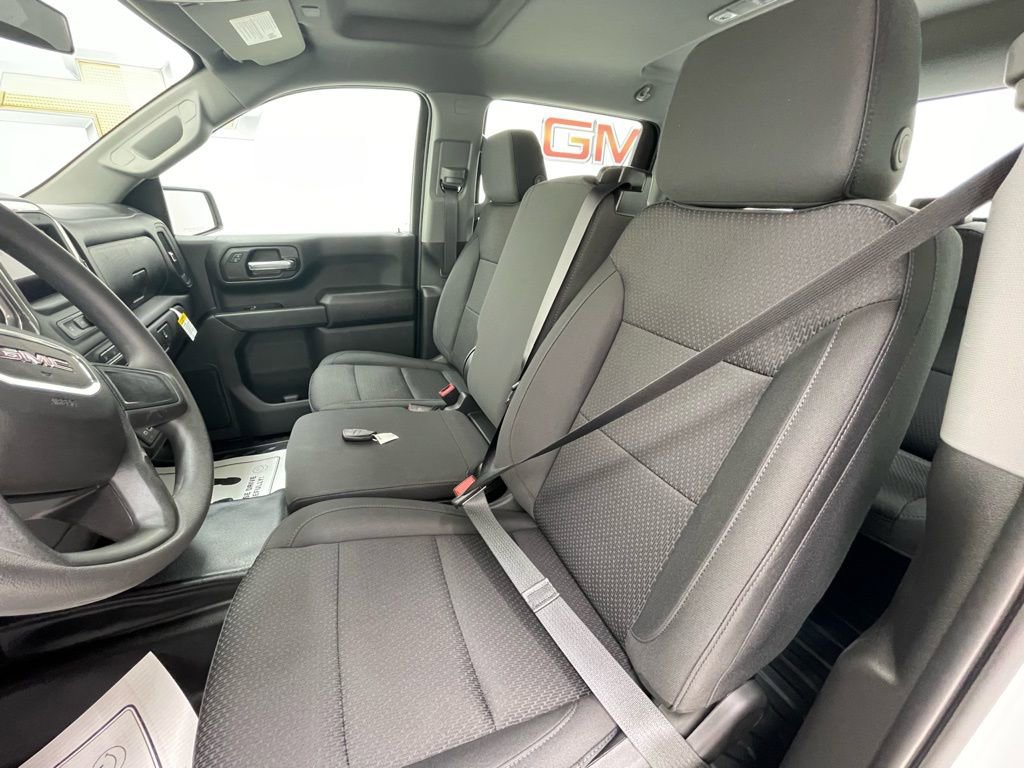 New 2026 GMC Sierra 1500 Pro w/ X31 Off-Road Package AWD/4WD image 11