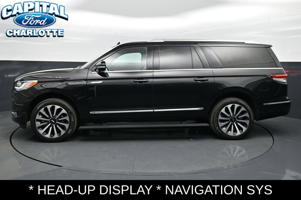 Used 2024 Lincoln Navigator L Reserve AWD/4WD image 5