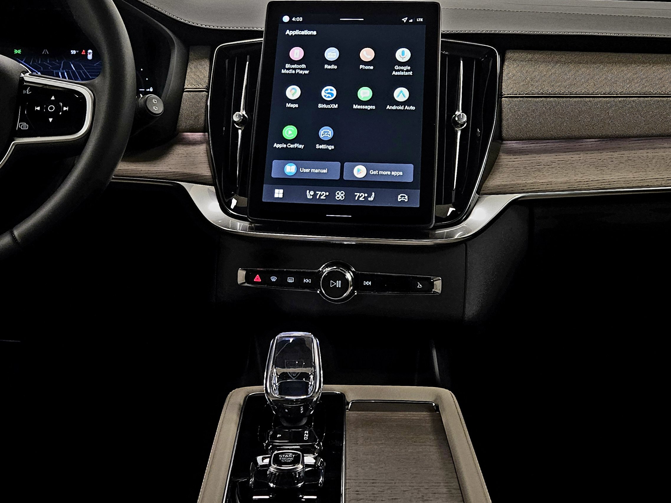 New 2026 Volvo XC90 T8 Plus w/ Protection Package Premier AWD/4WD image 16